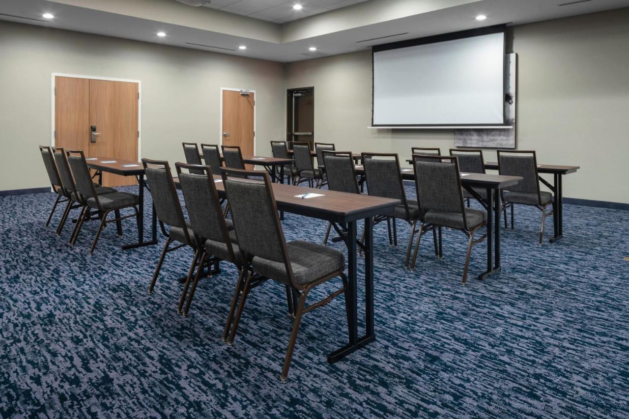 Fairfield Inn & Suites By Marriott Corinth South Denton Area Zewnętrze zdjęcie