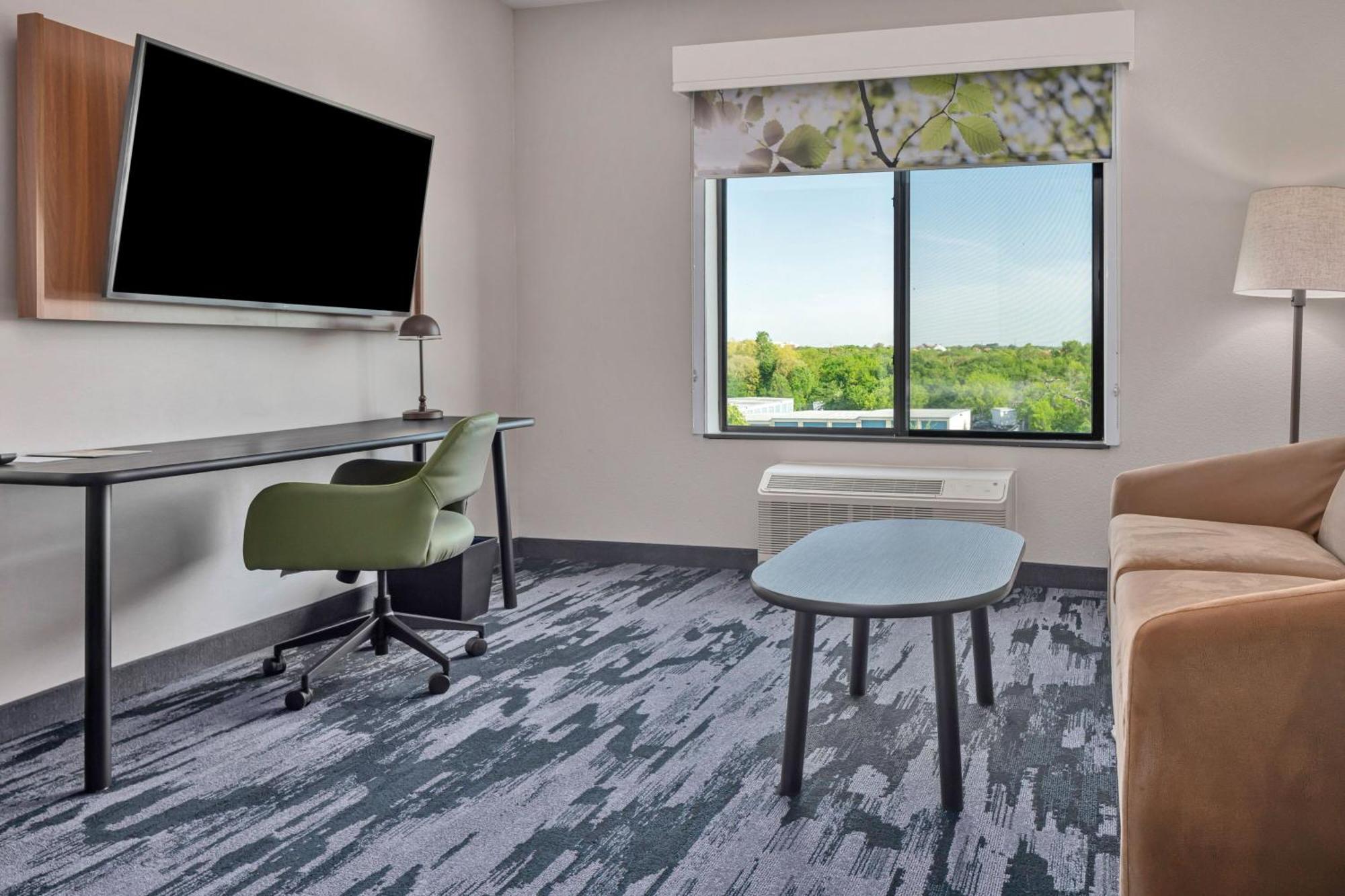 Fairfield Inn & Suites By Marriott Corinth South Denton Area Zewnętrze zdjęcie